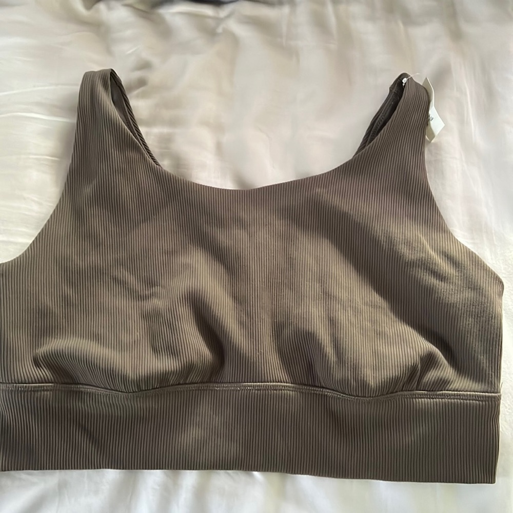 Arie bra top